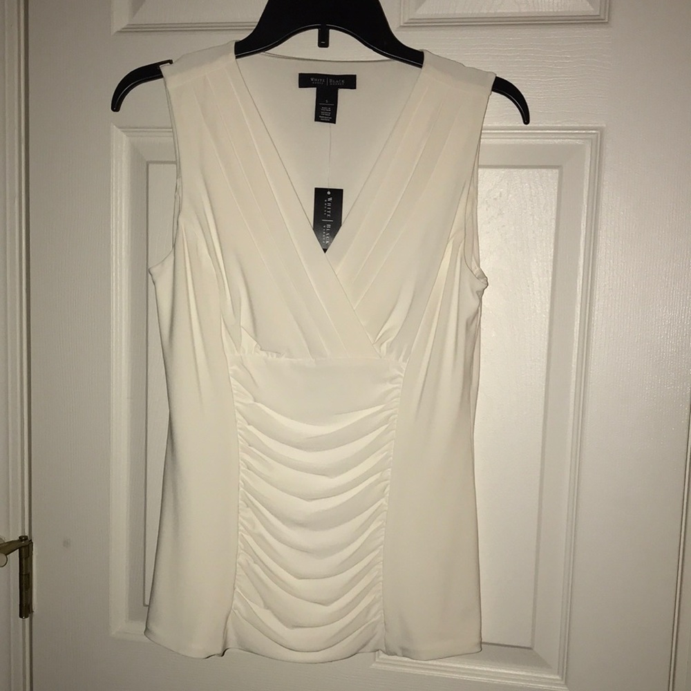White House Black Market Sleeveless Top